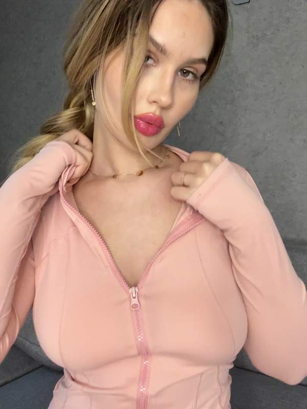 A Wilson A - ein Porno mit einer brünetten Frau