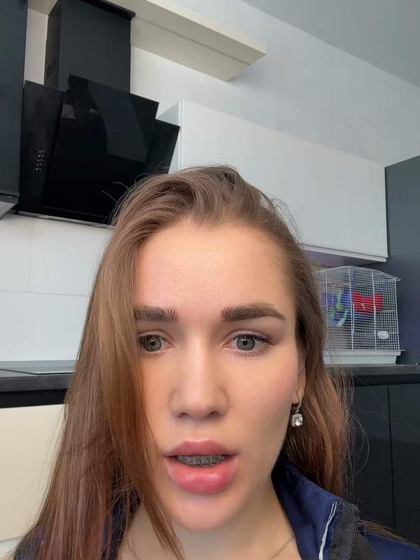 Hallo ich bin Anna 21 Jahre alt