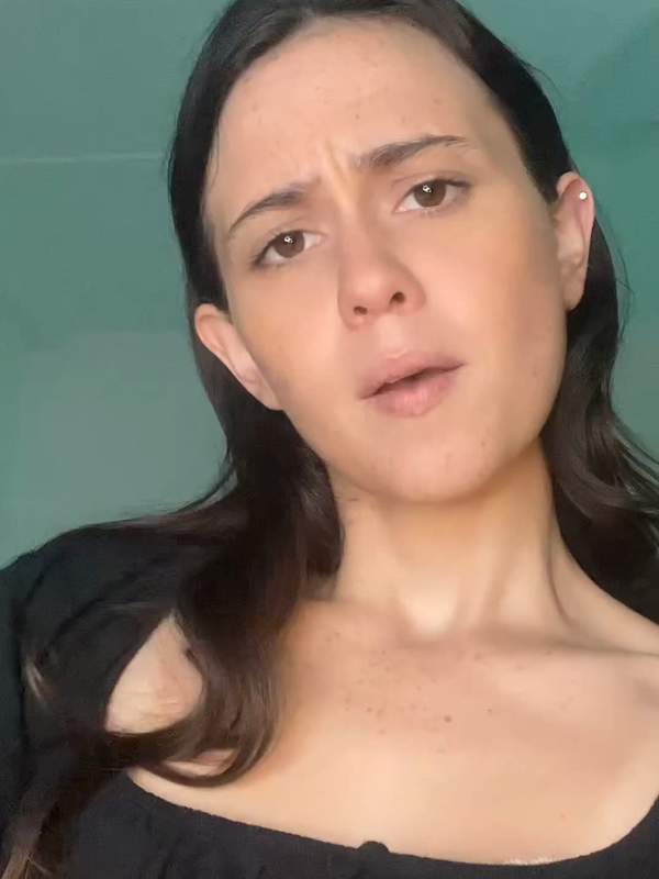 Süßes Mädchen mit großen Titten beim Sex