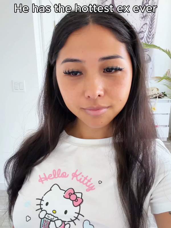 Jedes mal wenn er seine Augen schließt sieht er dieses geile Mädchen