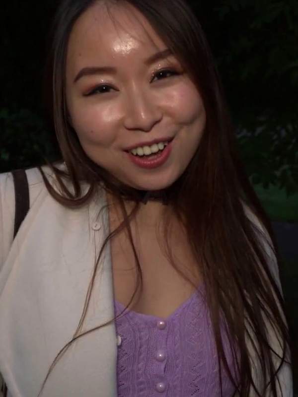 Publi Agent - heißer chinesischer Tourist wird zum ersten Mal von einem großen Schwanz gefickt