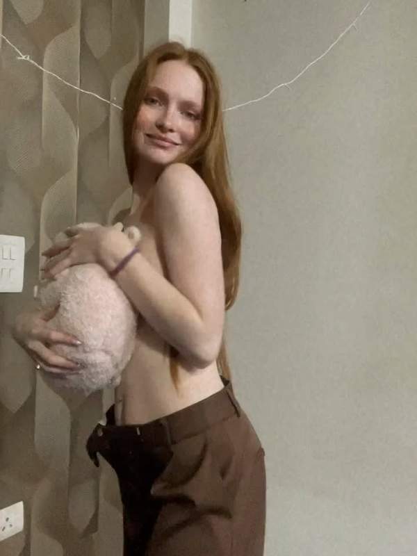 Gib mir deine Höschen ab - ich will dich ficken