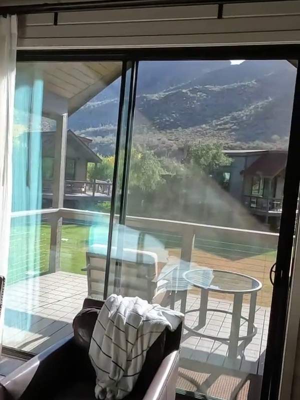 Privater Sex mit einer schönen Blondine